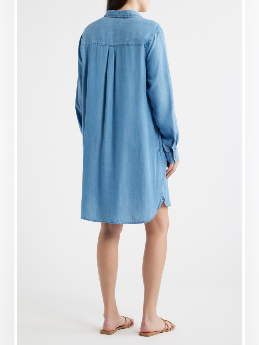 beachlunchlounge Light Blue Relaxed V-Neck Tunic Dress - Picture 2 of 12